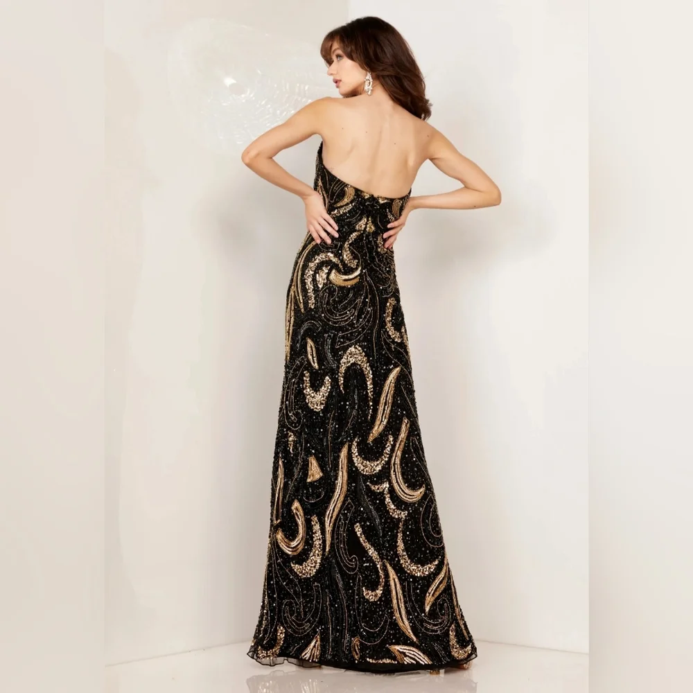 Formal Dress - Picture 4 of 4